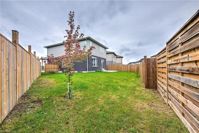 1926 Jim Hebb Way, House detached with 3 bedrooms, 2 bathrooms and 4 parking in London ON | Image 38