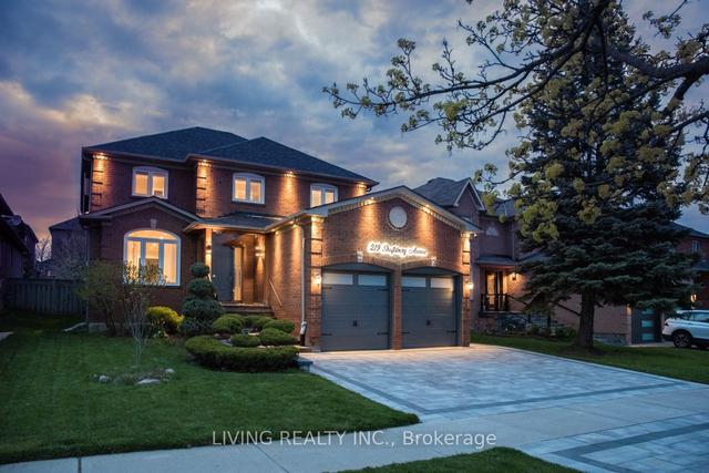 219 Shaftsbury Ave, House detached with 4 bedrooms, 4 bathrooms and 7 parking in Richmond Hill ON | Image 35