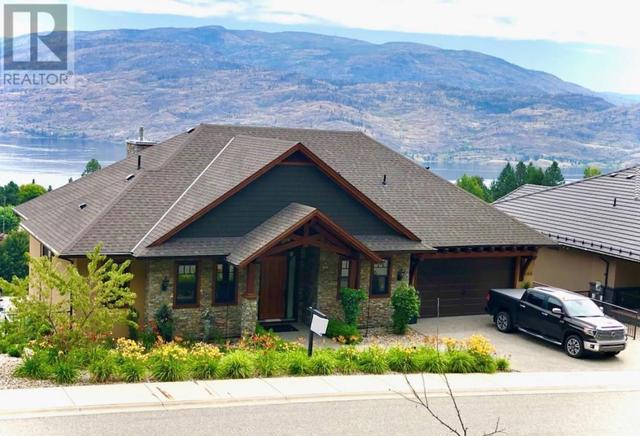 6166 Seymoure Ave, House detached with 3 bedrooms, 3 bathrooms and 2 parking in Peachland BC | Image 1