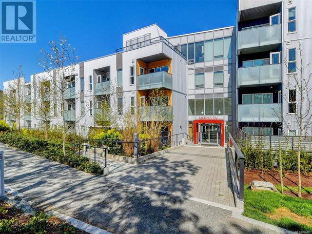 313 - 767 Tyee Rd, Condo with 1 bedrooms, 1 bathrooms and 1 parking in Victoria BC | Image 1