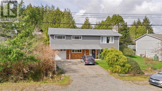 219 Marine Dr, House detached with 5 bedrooms, 3 bathrooms and 4 parking in Ucluelet BC | Image 43