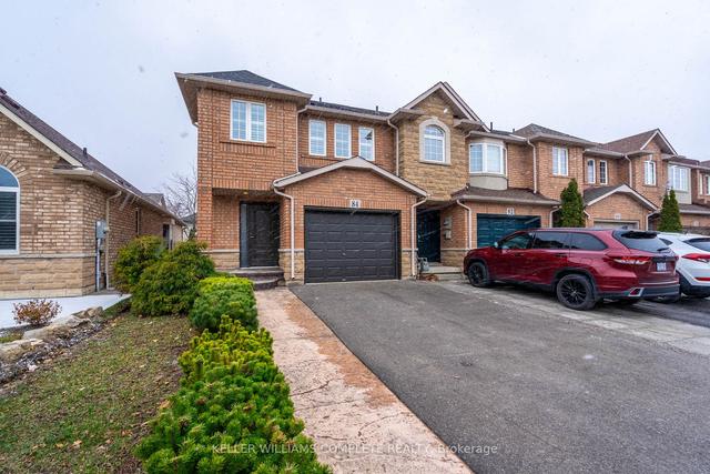 84 Hannon Cres, House attached with 3 bedrooms, 2 bathrooms and 3 parking in Hamilton ON | Image 12