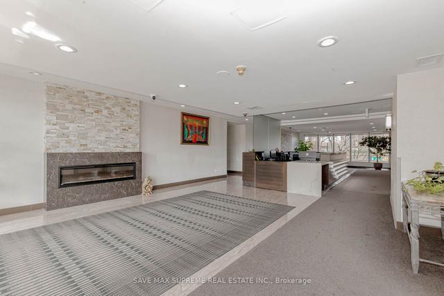 211 - 145 Hillcrest Ave, Condo with 2 bedrooms, 2 bathrooms and 1 parking in Mississauga ON | Image 24