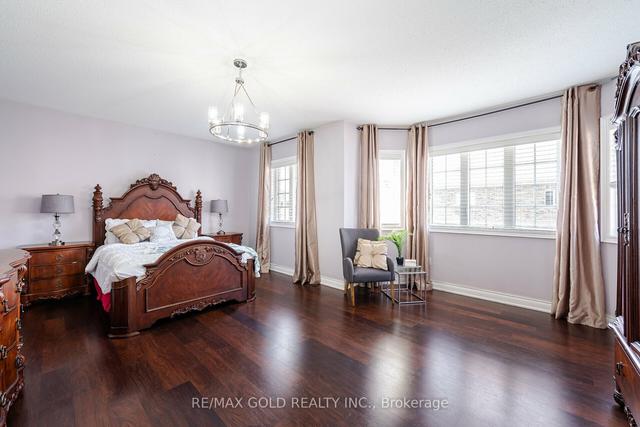 18 Alovera St, House detached with 5 bedrooms, 5 bathrooms and 8 parking in Brampton ON | Image 8