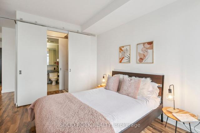 1228 - 1 Shaw St, Condo with 1 bedrooms, 1 bathrooms and 0 parking in Toronto ON | Image 7