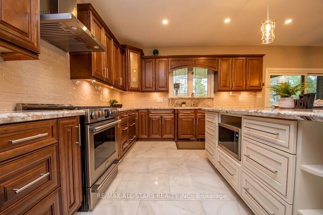 897 Bethany Hills Rd, House detached with 3 bedrooms, 3 bathrooms and 10 parking in Kawartha Lakes ON | Image 4