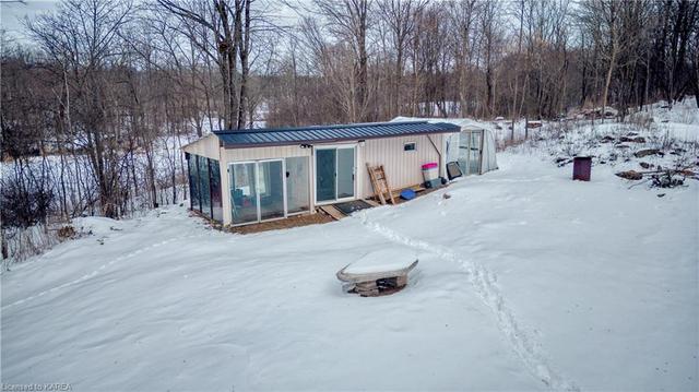 5121 Wilmer Road, House detached with 2 bedrooms, 1 bathrooms and 6 parking in South Frontenac ON | Image 34