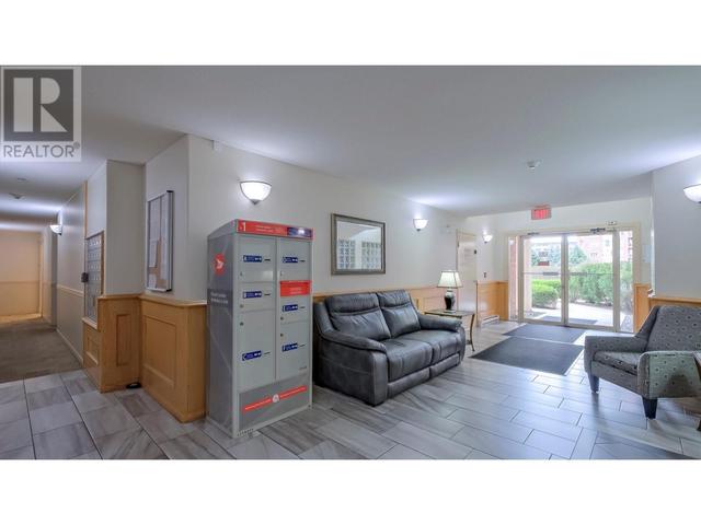 102 - 1950 Durnin Road, Condo with 2 bedrooms, 2 bathrooms and 2 parking in Kelowna BC | Image 21