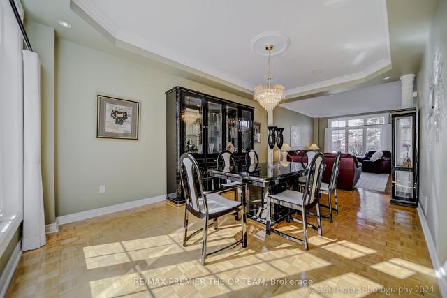 99 Gidleigh Park Cres, House detached with 4 bedrooms, 5 bathrooms and 6.5 parking in Vaughan ON | Image 10
