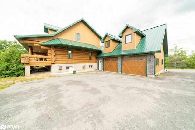 10380 Highway 41, House detached with 4 bedrooms, 2 bathrooms and 12 parking in Addington Highlands ON | Image 43