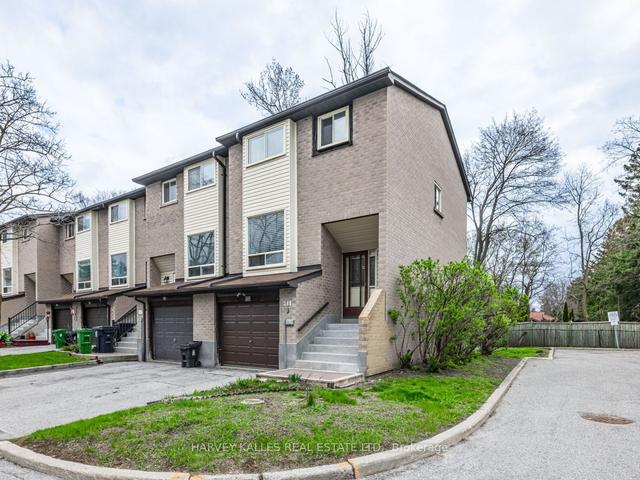 241 - 55 Collinsgrove Rd, Townhouse with 3 bedrooms, 2 bathrooms and 2 parking in Toronto ON | Image 12
