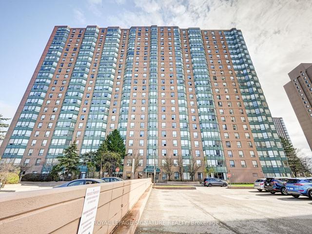 209 - 135 Hillcrest Ave, Condo with 2 bedrooms, 1 bathrooms and 1 parking in Mississauga ON | Image 1