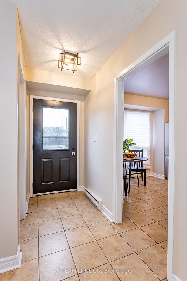 38 - 355 Sandringham Cres, Townhouse with 3 bedrooms, 2 bathrooms and 1 parking in London ON | Image 27