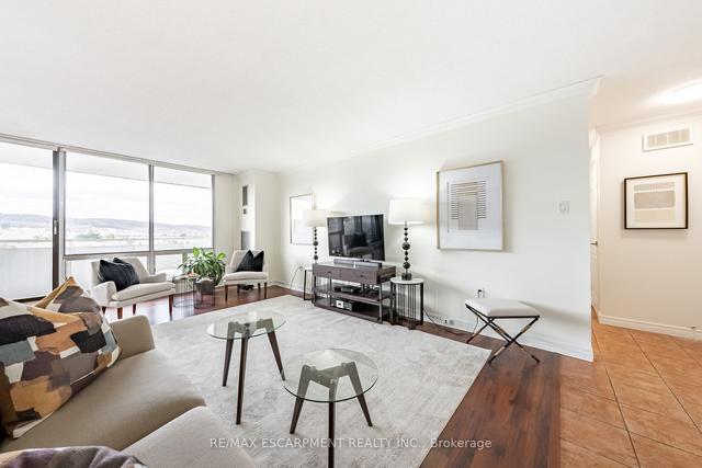 1209 - 2055 Upper Middle Rd, Condo with 2 bedrooms, 2 bathrooms and 1 parking in Burlington ON | Image 23