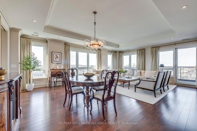 1203 - 111 Forsythe St, Condo with 2 bedrooms, 3 bathrooms and 2 parking in Oakville ON | Image 5