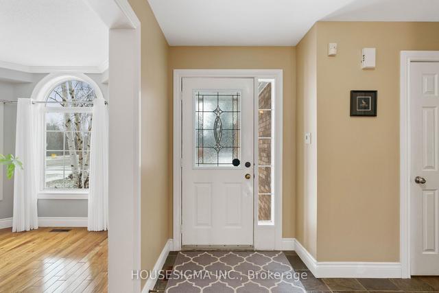 181 Credit Creek Blvd, House detached with 4 bedrooms, 4 bathrooms and 5 parking in Orangeville ON | Image 6