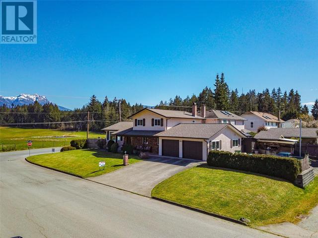 3500 Bishop Cres, House detached with 4 bedrooms, 3 bathrooms and 4 parking in Port Alberni BC | Image 1
