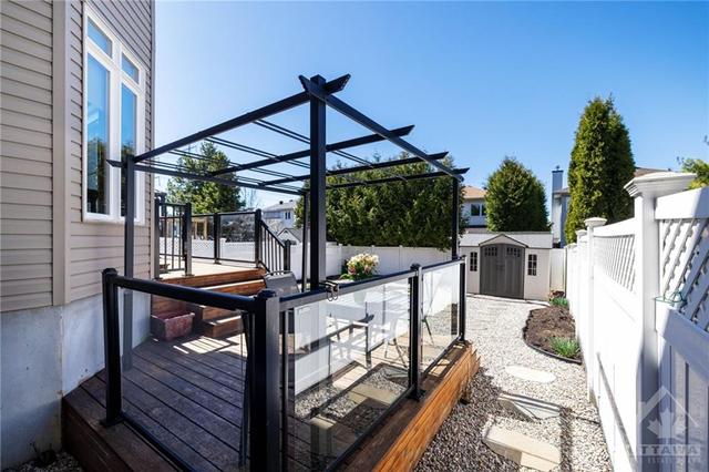 Back deck/gazebo, glass railing. | Image 26