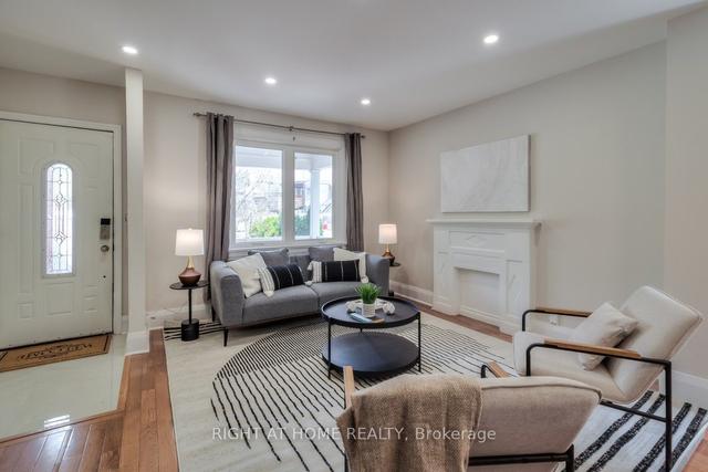 1 Eleanor Ave, House semidetached with 3 bedrooms, 2 bathrooms and 1 parking in Toronto ON | Image 39