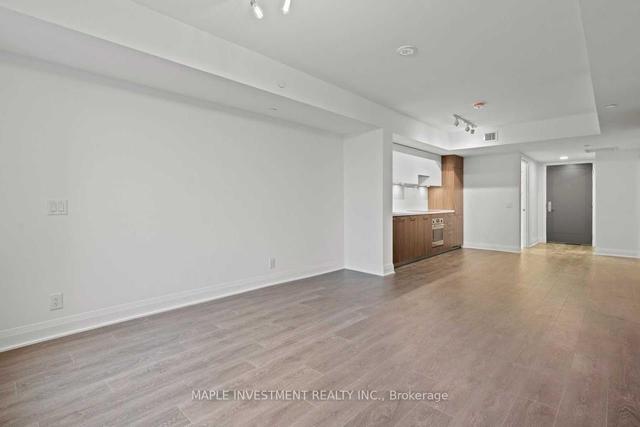 326 - 33 Frederick Todd Way, Condo with 2 bedrooms, 2 bathrooms and 1 parking in Toronto ON | Image 2