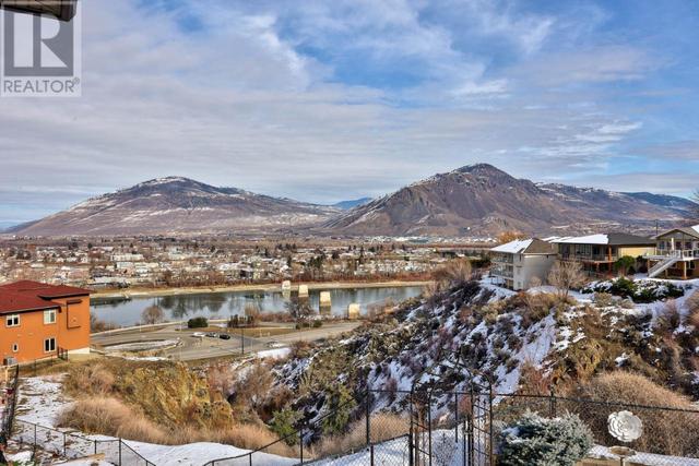 819 - 15 Hudsons Bay Trail, House semidetached with 4 bedrooms, 4 bathrooms and null parking in Kamloops BC | Image 20