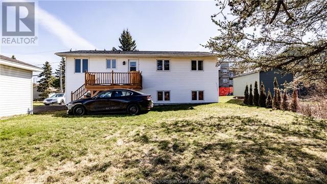 3 Bahamas, House detached with 6 bedrooms, 2 bathrooms and null parking in Dieppe NB | Image 24