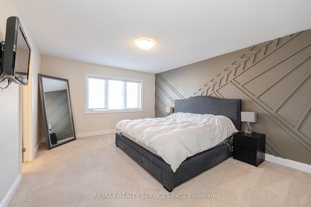 19 Feeder St, House detached with 4 bedrooms, 3 bathrooms and 3 parking in Brampton ON | Image 18