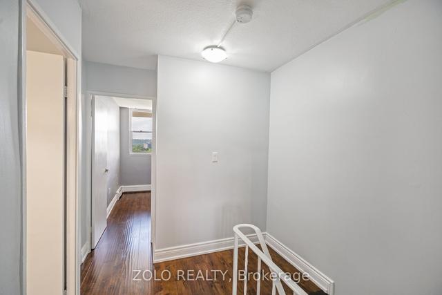 537 - 350 Quigley Rd, Condo with 3 bedrooms, 1 bathrooms and 1 parking in Hamilton ON | Image 10