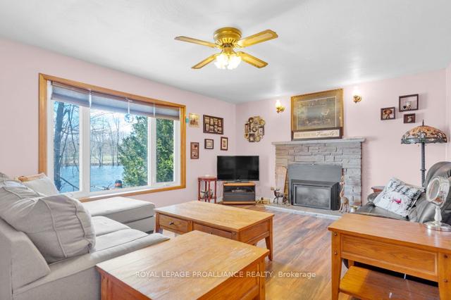 301 Sherry Rd, House detached with 3 bedrooms, 2 bathrooms and 9 parking in Tweed ON | Image 34