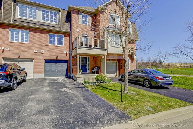 653 Frank Pl, House attached with 2 bedrooms, 2 bathrooms and 3 parking in Milton ON | Image 15
