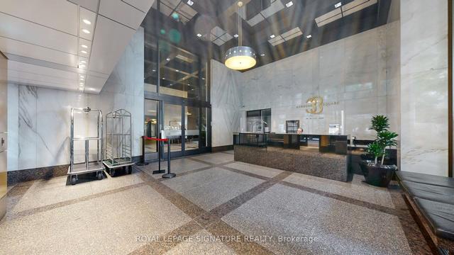 2634 - 33 Harbour Sq, Condo with 1 bedrooms, 1 bathrooms and 1 parking in Toronto ON | Image 29