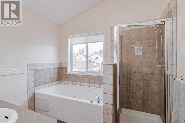 716 53 Avenue Sw, House detached with 3 bedrooms, 3 bathrooms and 2 parking in Calgary AB | Image 21