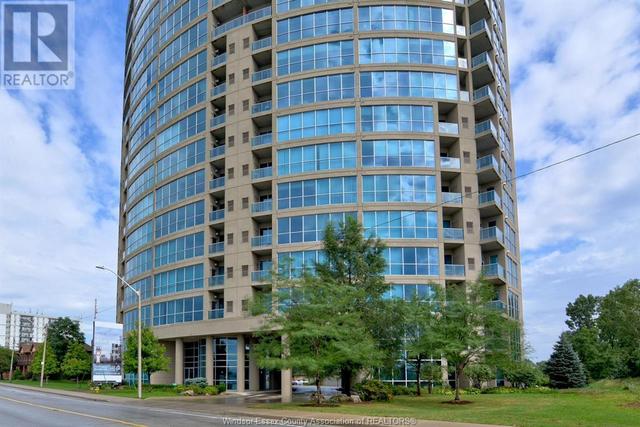 1204 - 1225 Riverside Drive West, Condo with 2 bedrooms, 3 bathrooms and null parking in Windsor ON | Image 1