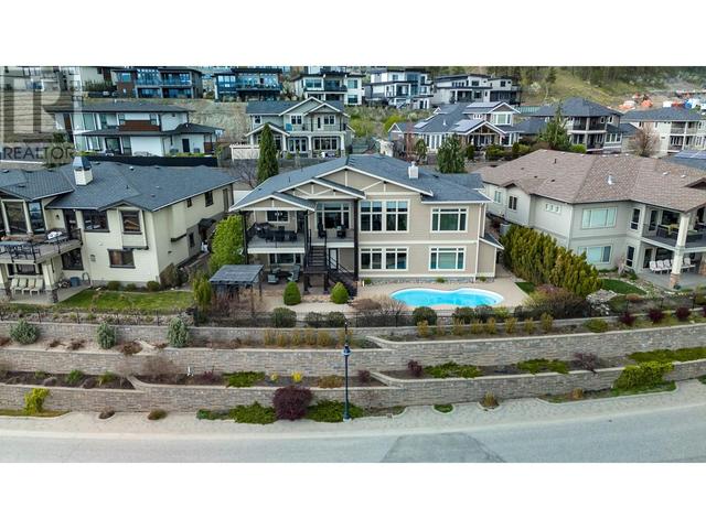 732 Traditions Crescent, House detached with 4 bedrooms, 2 bathrooms and 3 parking in Kelowna BC | Image 74