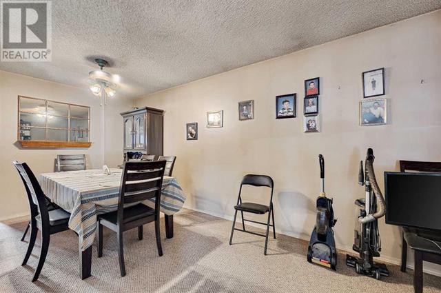 5220 19 Avenue Nw, House detached with 4 bedrooms, 2 bathrooms and 5 parking in Calgary AB | Image 7