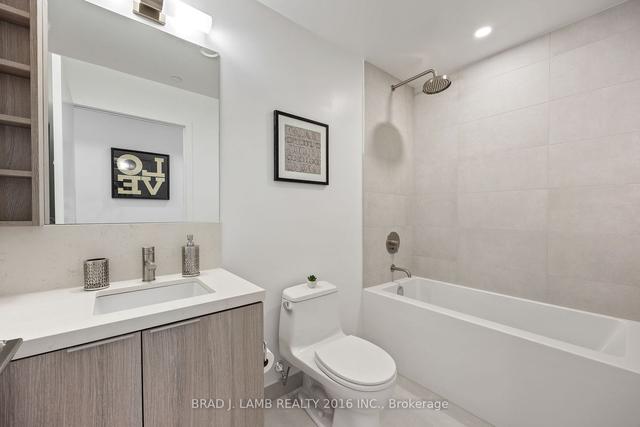 733 - 2020 Bathurst St, Condo with 2 bedrooms, 2 bathrooms and 0 parking in Toronto ON | Image 6