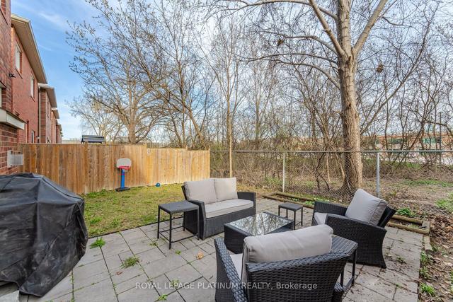 13 Isaac Devins Blvd, House detached with 4 bedrooms, 4 bathrooms and 2 parking in Toronto ON | Image 30