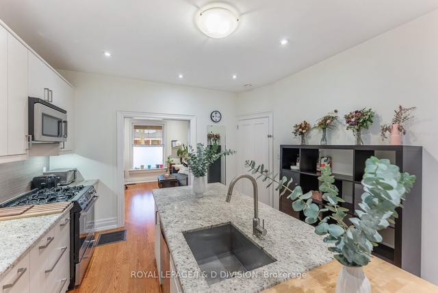 7 Earnbridge St, House semidetached with 3 bedrooms, 3 bathrooms and 2 parking in Toronto ON | Image 36