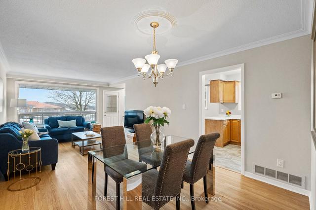 140 Firgrove Cres, House semidetached with 3 bedrooms, 2 bathrooms and 4 parking in Toronto ON | Image 5