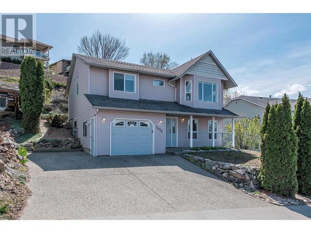 1059 Mt Fosthall Drive, House detached with 4 bedrooms, 3 bathrooms and 1 parking in Vernon BC | Image 1