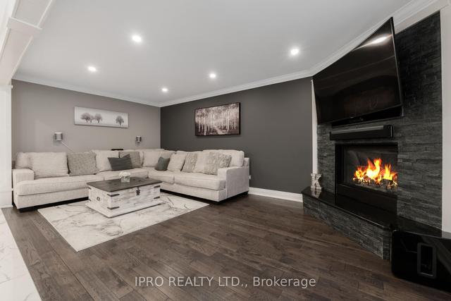 27 Petworth Rd, House detached with 4 bedrooms, 3 bathrooms and 4 parking in Brampton ON | Image 33