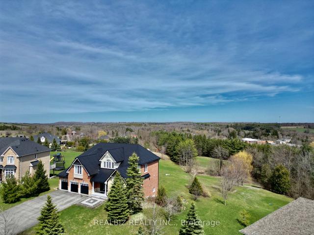 67 Leader Crt, House detached with 5 bedrooms, 5 bathrooms and 12 parking in Erin ON | Image 30