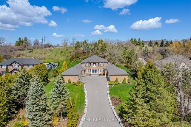 6 Lord Duncan Crt, House detached with 3 bedrooms, 3 bathrooms and 14 parking in Clarington ON | Image 32