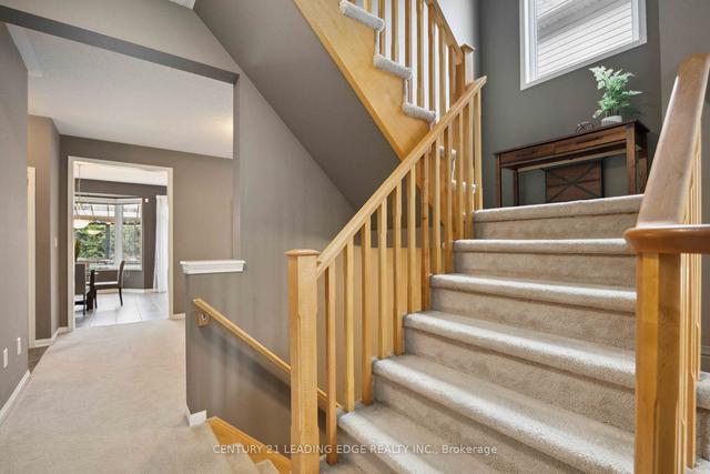 120 Richard Underhill Ave, House detached with 4 bedrooms, 3 bathrooms and 4 parking in Whitchurch Stouffville ON | Image 7