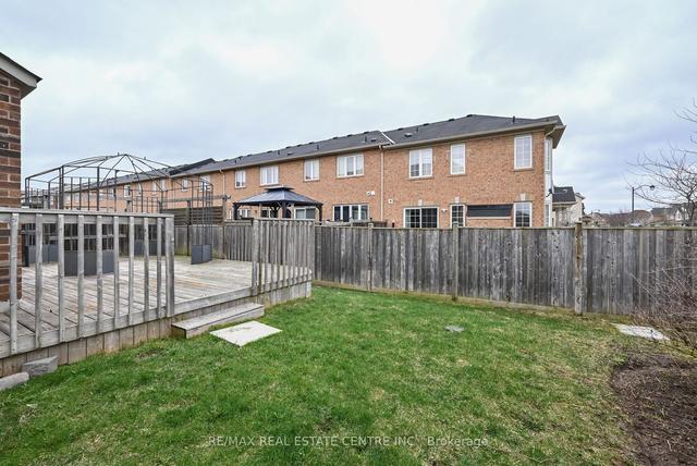 85 Finney Terr, House attached with 3 bedrooms, 3 bathrooms and 2 parking in Milton ON | Image 24