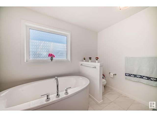 6035 Rosenthal Wy Nw, House detached with 3 bedrooms, 2 bathrooms and 4 parking in Edmonton AB | Image 27