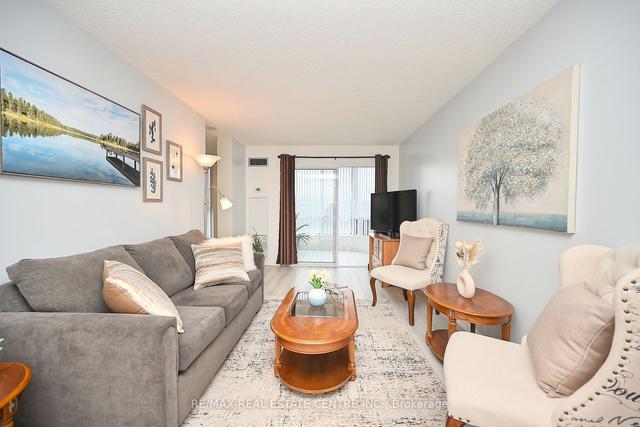 307 - 155 Hillcrest Ave, Condo with 1 bedrooms, 1 bathrooms and 1 parking in Mississauga ON | Image 6