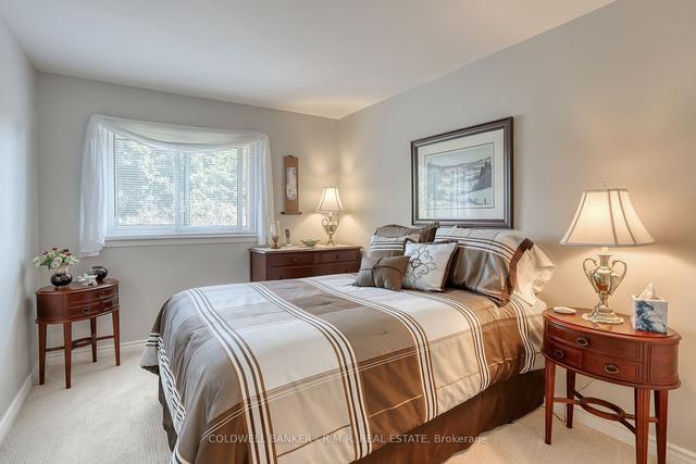 33 - 229 Jeffery St, Townhouse with 3 bedrooms, 2 bathrooms and 2 parking in Whitby ON | Image 9