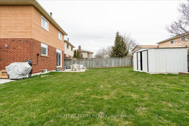 141 Melissa Cres, House detached with 3 bedrooms, 3 bathrooms and 4 parking in Whitby ON | Image 31