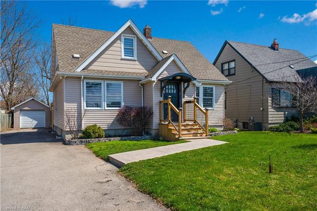 390 Geneva Street, House detached with 5 bedrooms, 2 bathrooms and 5 parking in St. Catharines ON | Image 34